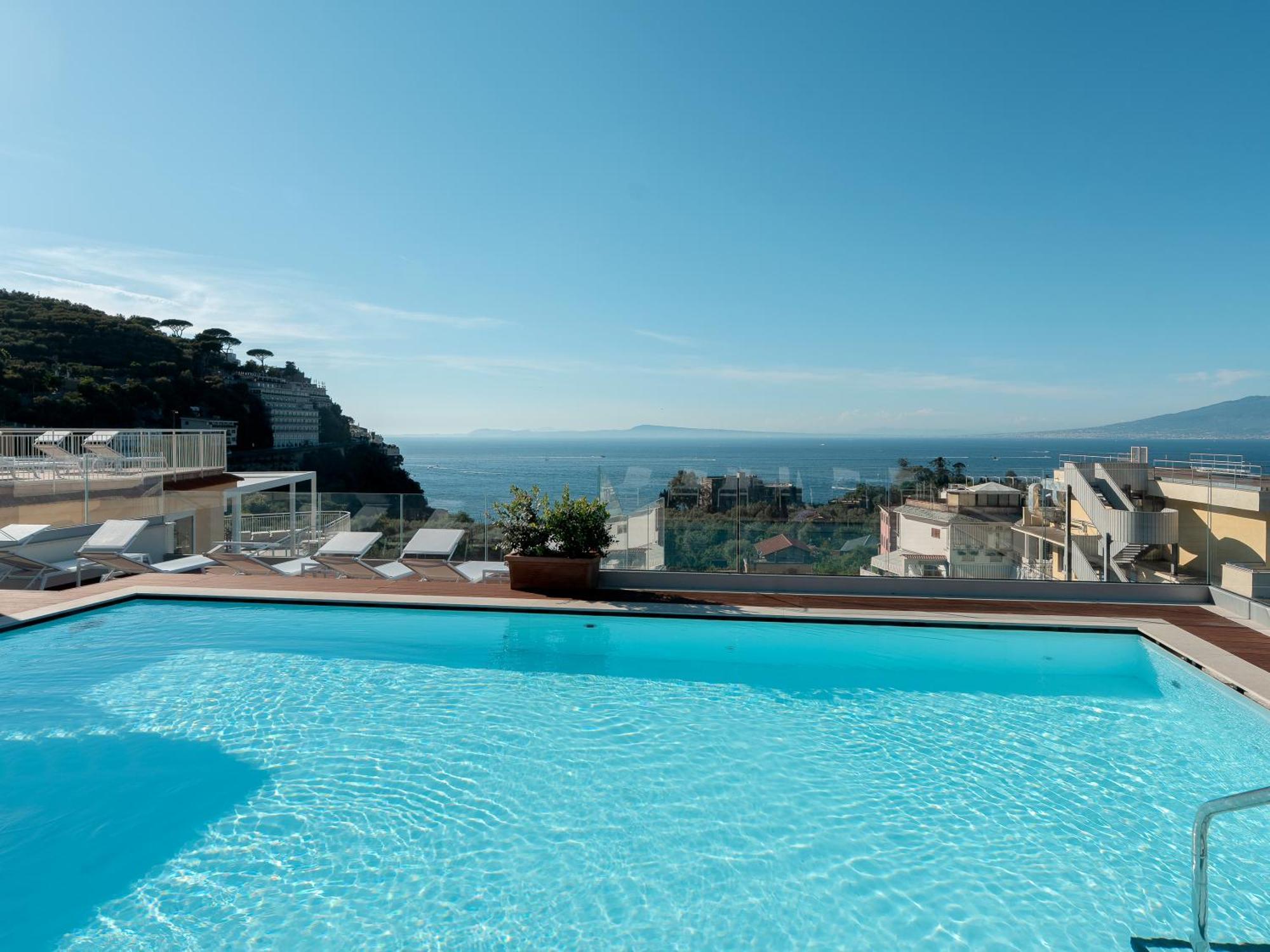 Tirrenia Hotel